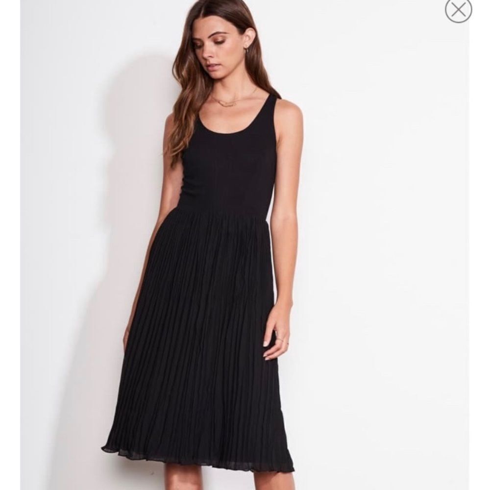 ALI & JAY my lovers italian midi pleated dress